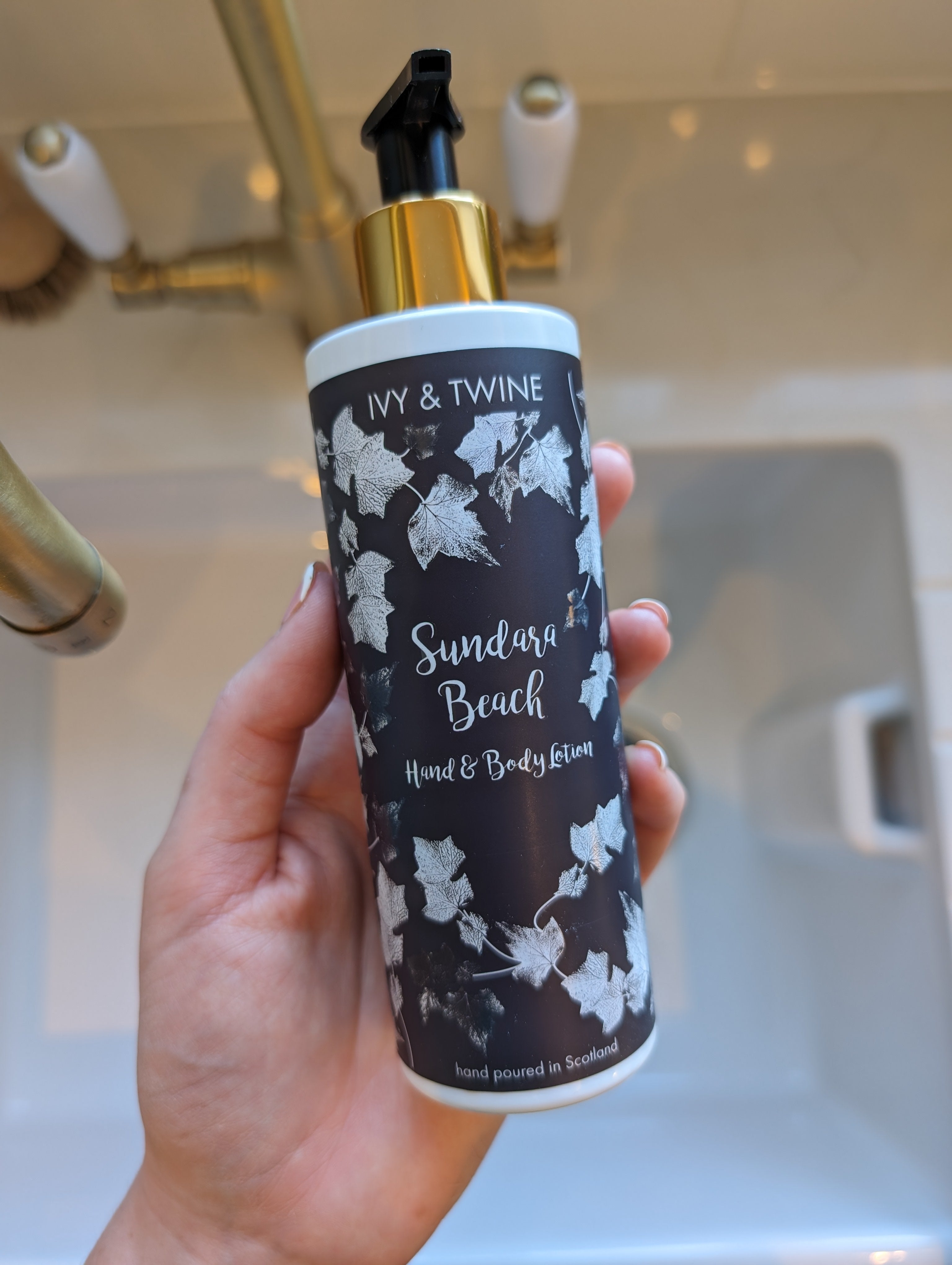 Sundara Beach Hand & Body Lotion