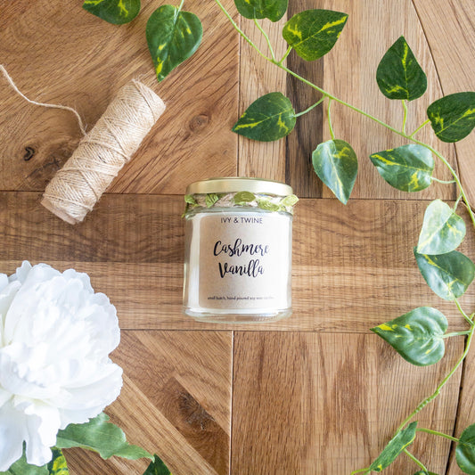 Cashmere Vanilla (190g) Candle by Ivy & Twine